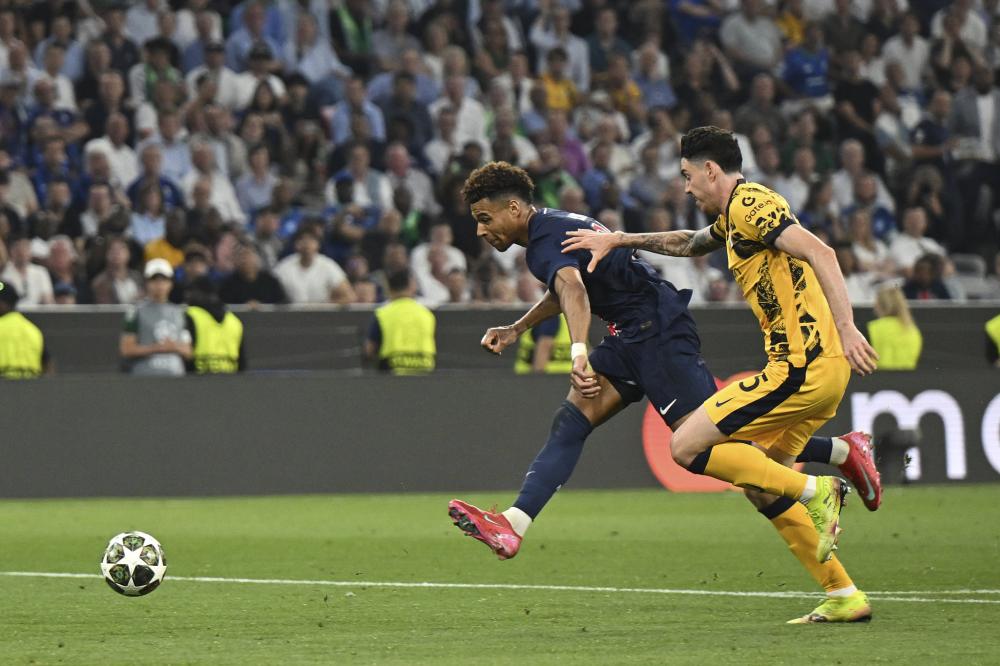 卡卢卢：我在场上始终为球队付出，我们在防守端仍有提升空间